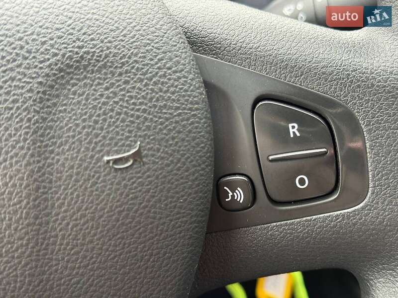 Мінівен Opel Vivaro 2018 в Рівному