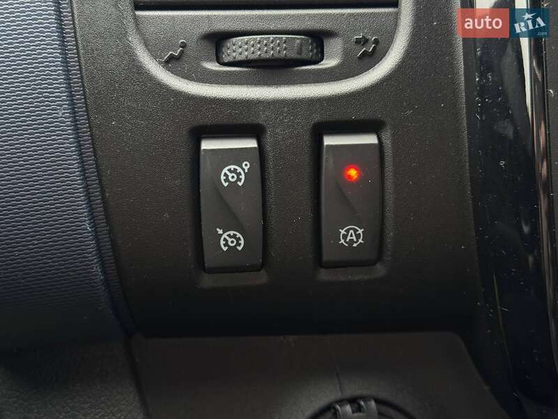 Мінівен Opel Vivaro 2018 в Рівному