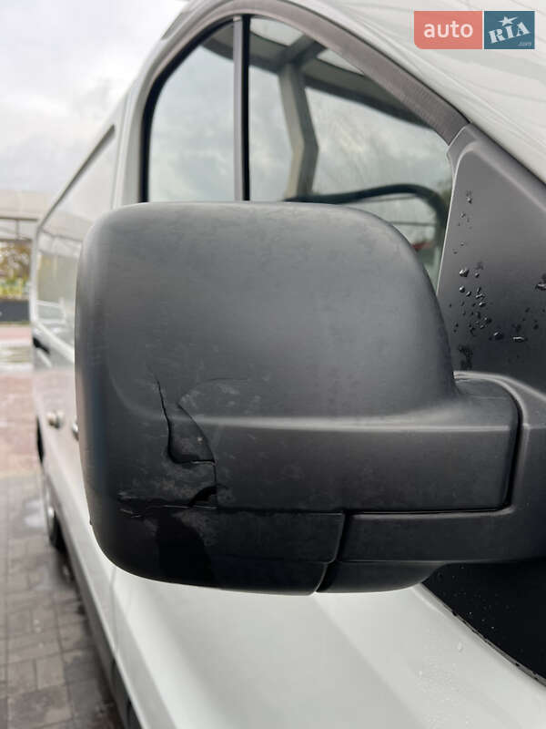 Вантажний фургон Opel Vivaro 2017 в Рівному