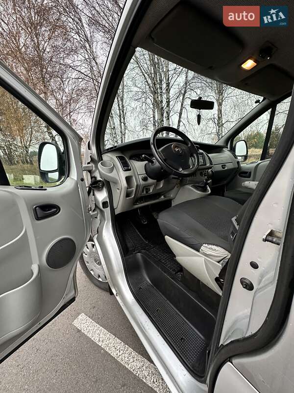 Минивэн Opel Vivaro 2005 в Броварах