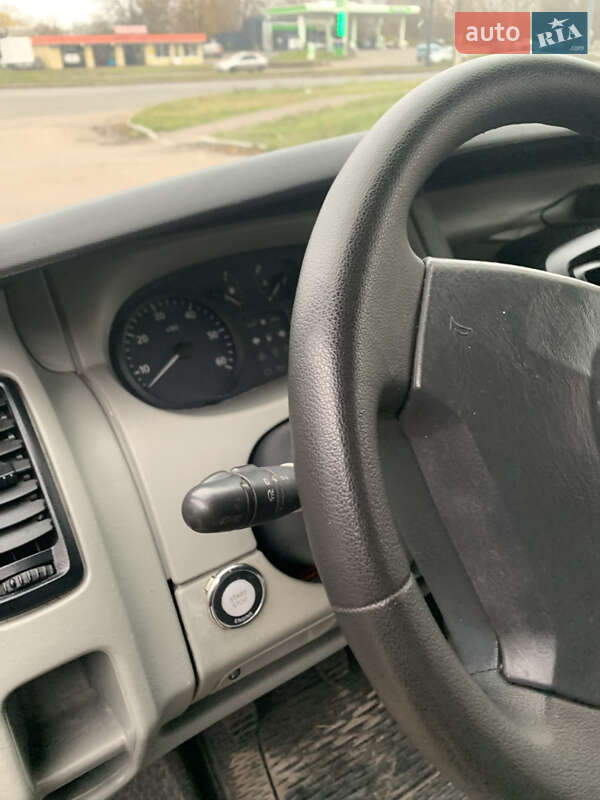 Мінівен Opel Vivaro 2005 в Харкові фото 10 Мінівен Opel Vivaro 2005 в Харкові