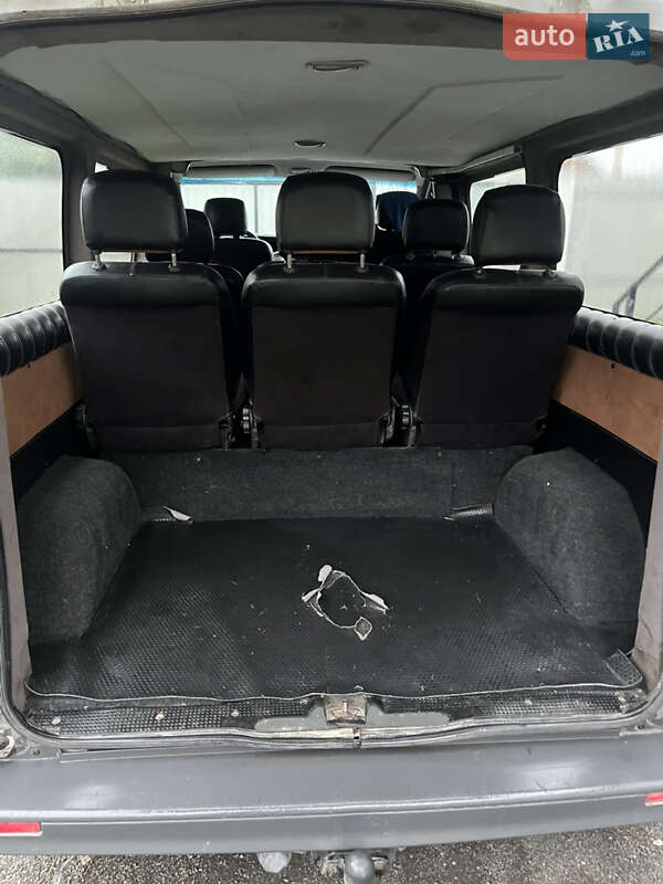 Минивэн Opel Vivaro 2006 в Турийске фото 12 Минивэн Opel Vivaro 2006 в Турийске