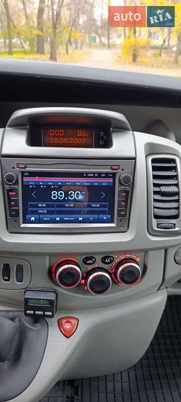 Минивэн Opel Vivaro 2008 в Желтых Водах фото 11 Минивэн Opel Vivaro 2008 в Желтых Водах