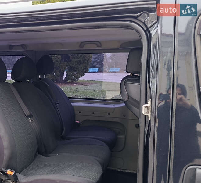 Минивэн Opel Vivaro 2008 в Желтых Водах фото 23 Минивэн Opel Vivaro 2008 в Желтых Водах