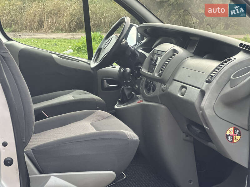 Минивэн Opel Vivaro 2006 в Дубно фото 44 Минивэн Opel Vivaro 2006 в Дубно