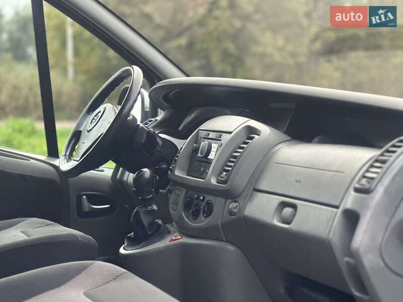 Минивэн Opel Vivaro 2006 в Дубно фото 49 Минивэн Opel Vivaro 2006 в Дубно