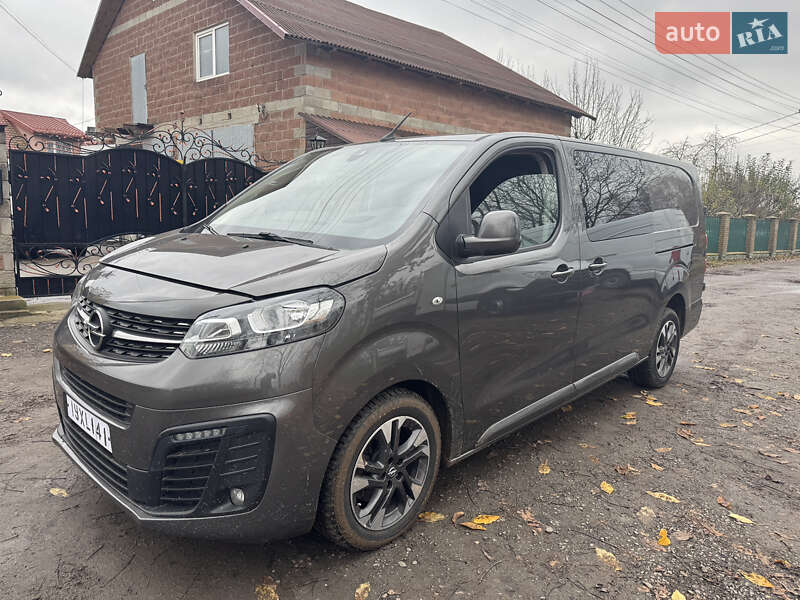 Вантажний фургон Opel Vivaro 2020 в Дубні