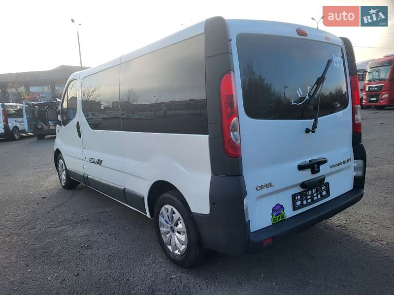 Минивэн Opel Vivaro 2004 в Хмельницком