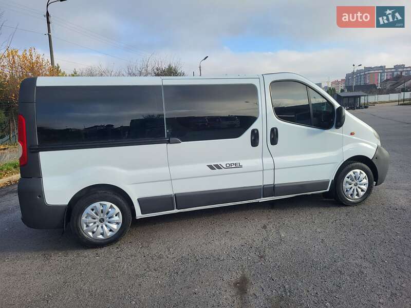 Минивэн Opel Vivaro 2004 в Хмельницком