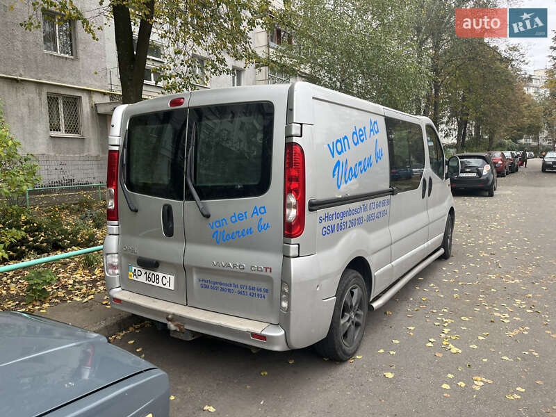 Мінівен Opel Vivaro 2007 в Запоріжжі