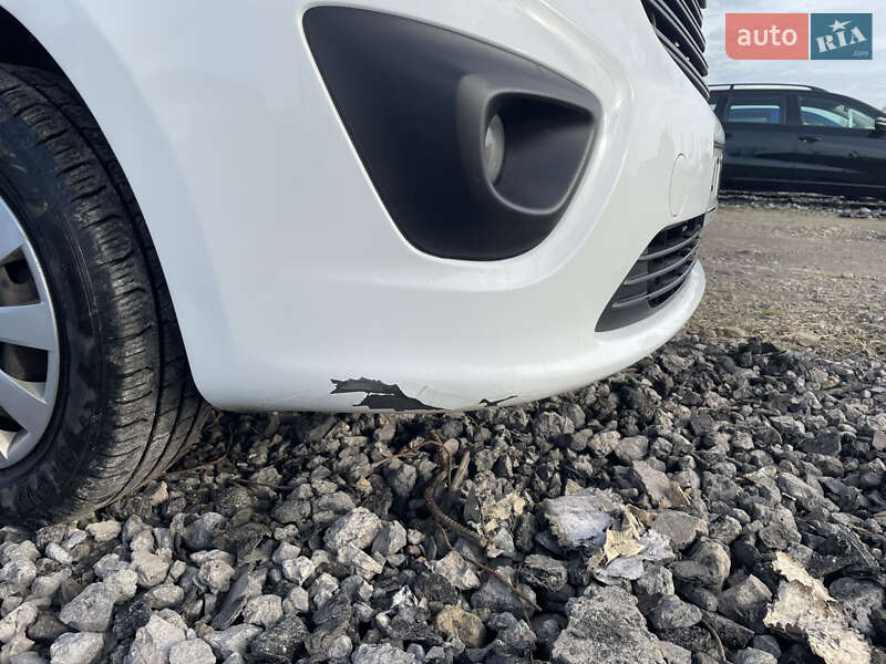 Мінівен Opel Vivaro 2016 в Івано-Франківську фото 18 Мінівен Opel Vivaro 2016 в Івано-Франківську