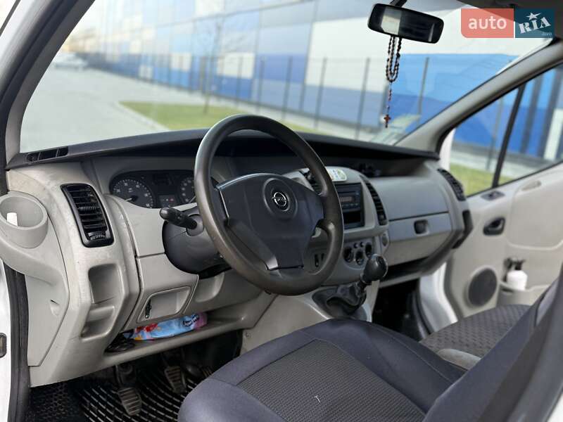 Минивэн Opel Vivaro 2006 в Львове фото 28 Минивэн Opel Vivaro 2006 в Львове