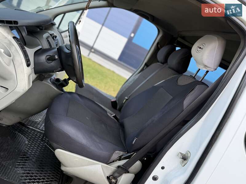 Минивэн Opel Vivaro 2006 в Львове фото 32 Минивэн Opel Vivaro 2006 в Львове