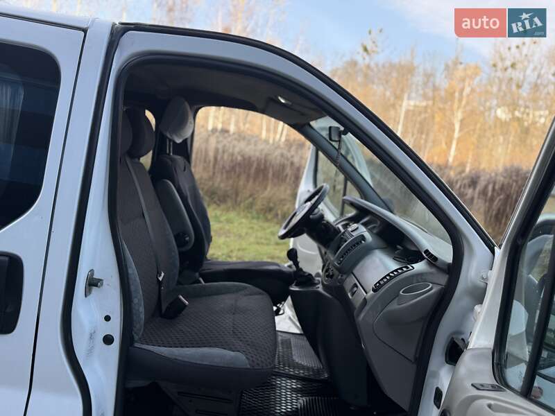 Минивэн Opel Vivaro 2006 в Львове фото 40 Минивэн Opel Vivaro 2006 в Львове