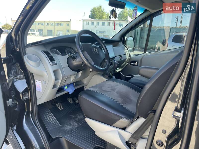 Мінівен Opel Vivaro 2008 в Дунаївцях фото 7 Мінівен Opel Vivaro 2008 в Дунаївцях