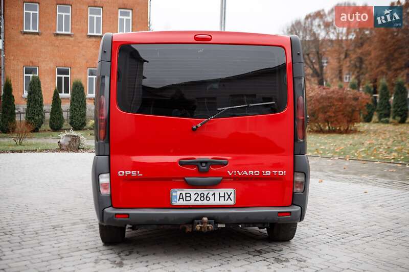 Минивэн Opel Vivaro 2004 в Баре фото 7 Минивэн Opel Vivaro 2004 в Баре