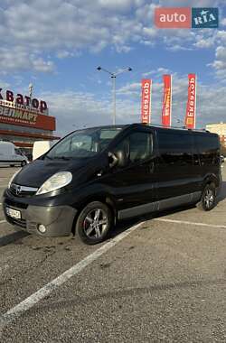 Минивэн Opel Vivaro 2012 в Черновцах
