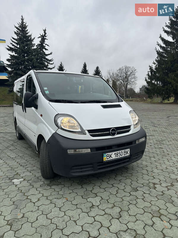 Минивэн Opel Vivaro 2005 в Дубно фото 3 Минивэн Opel Vivaro 2005 в Дубно