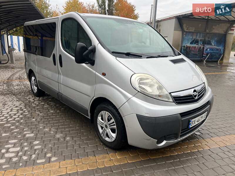 Мінівен Opel Vivaro 2011 в Чемерівцях