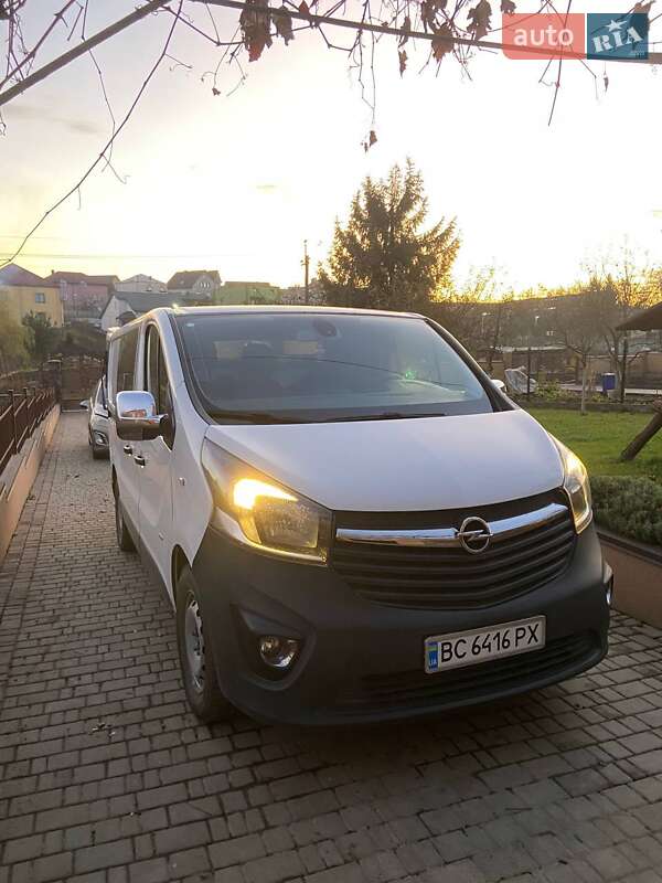 Інші вантажівки Opel Vivaro 2015 в Львові