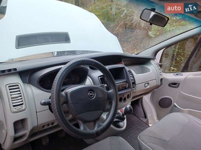 Грузовой фургон Opel Vivaro 2010 в Одессе фото 5 Грузовой фургон Opel Vivaro 2010 в Одессе