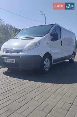 Грузовой фургон Opel Vivaro 2011 в Киеве