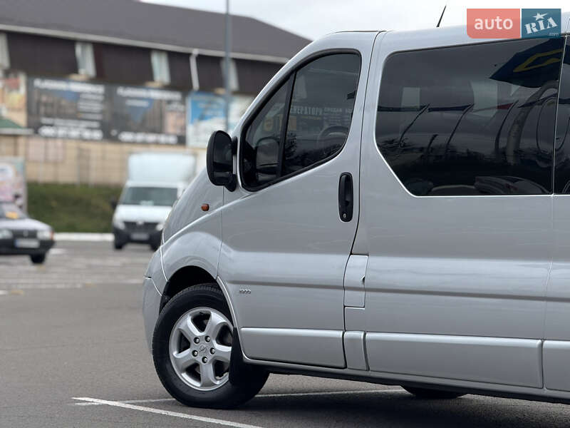 Минивэн Opel Vivaro 2009 в Виннице