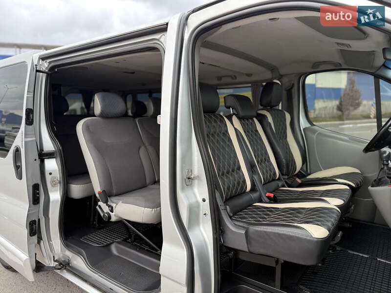 Минивэн Opel Vivaro 2009 в Виннице