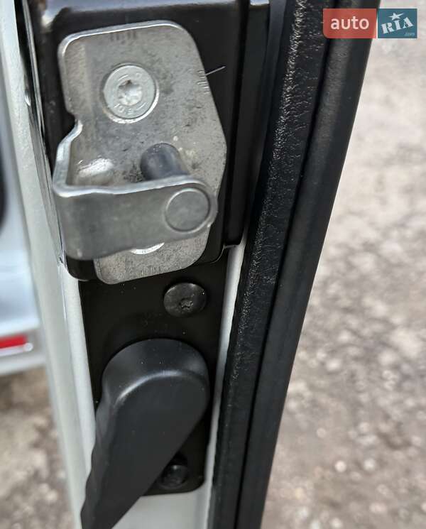 Минивэн Opel Vivaro 2012 в Львове