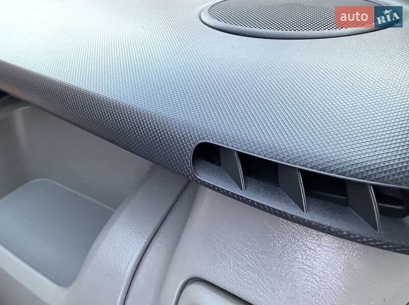 Минивэн Opel Vivaro 2012 в Львове