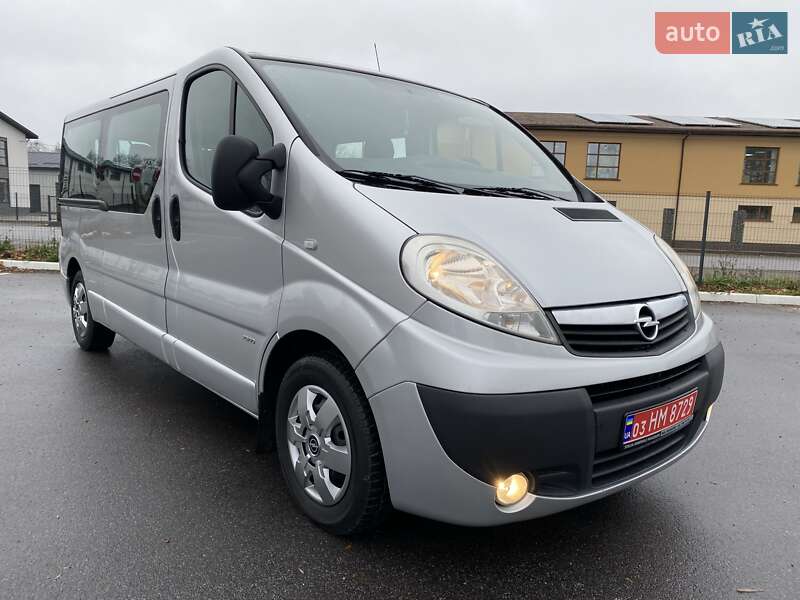 Минивэн Opel Vivaro 2013 в Виннице