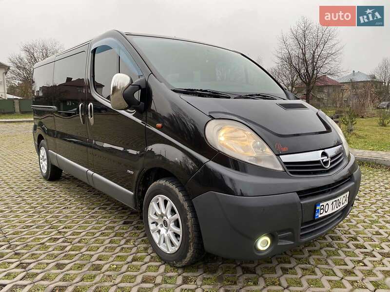 Минивэн Opel Vivaro 2008 в Коломые