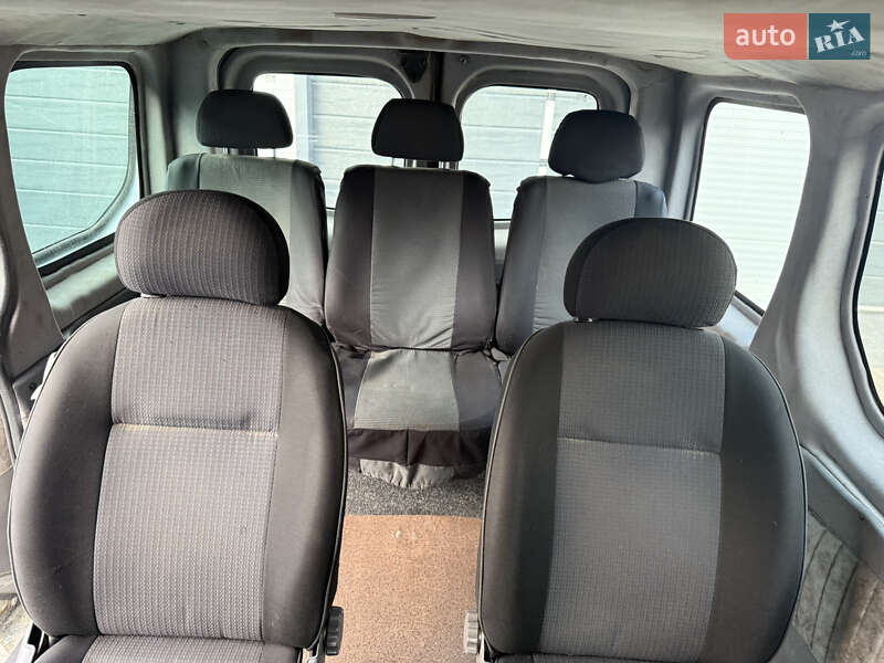 Минивэн Opel Vivaro 2005 в Измаиле фото 17 Минивэн Opel Vivaro 2005 в Измаиле