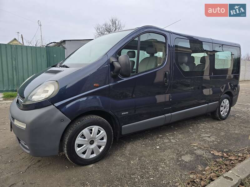Мінівен Opel Vivaro 2006 в Запоріжжі