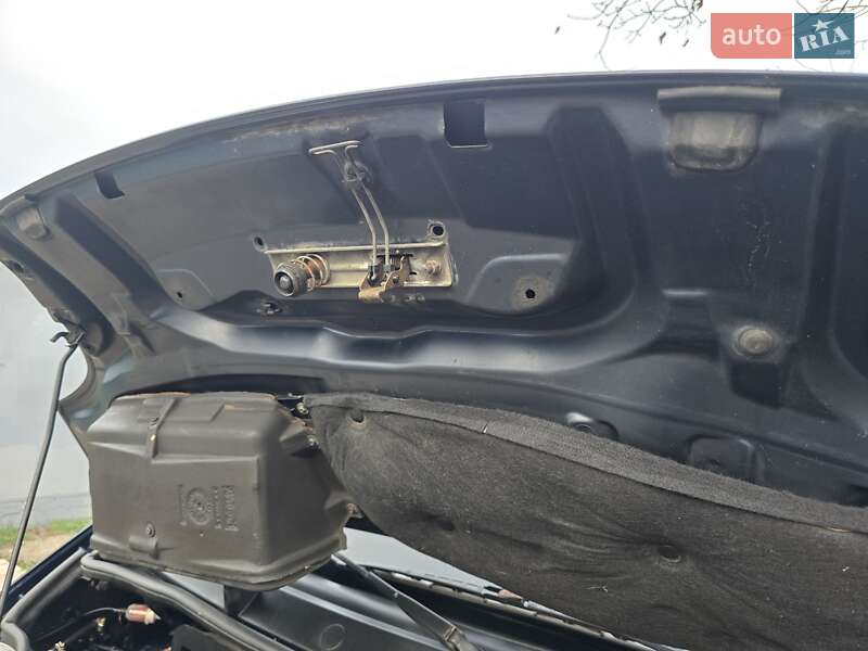 Мінівен Opel Vivaro 2006 в Запоріжжі