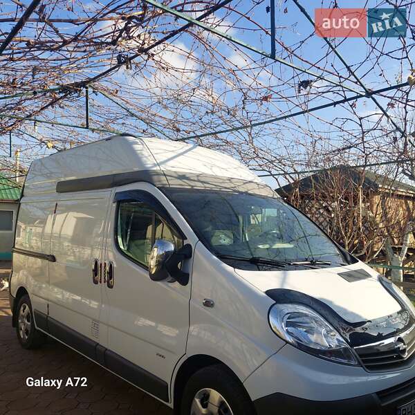 Вантажний фургон Opel Vivaro 2012 в Захарівці