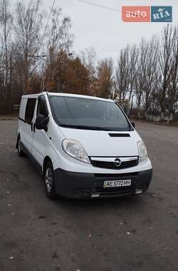 Минивэн Opel Vivaro 2011 в Кривом Роге