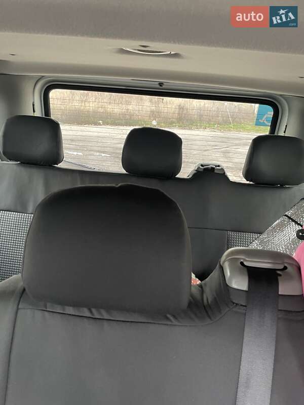 Минивэн Opel Vivaro 2007 в Буче