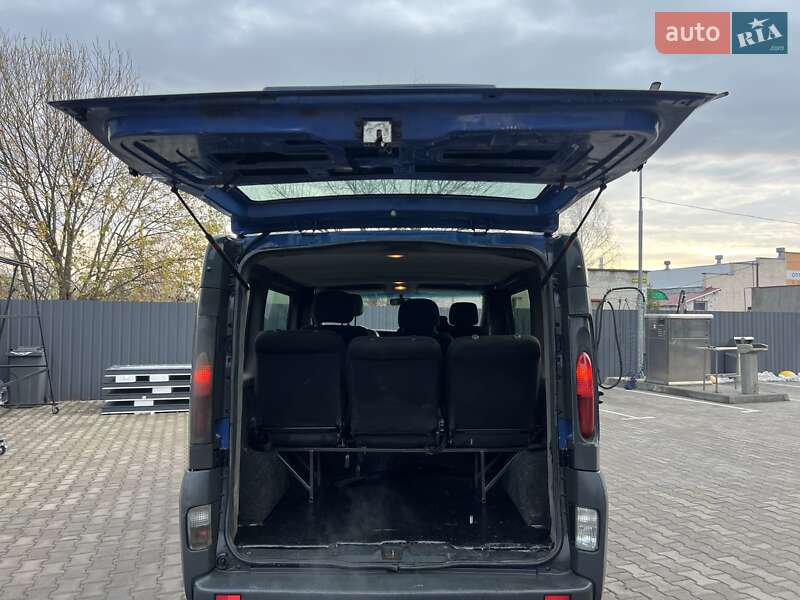 Мінівен Opel Vivaro 2003 в Шептицькому