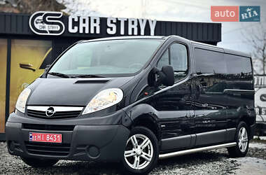Мінівен Opel Vivaro 2012 в Стрию