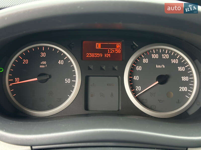 Минивэн Opel Vivaro 2014 в Ковеле