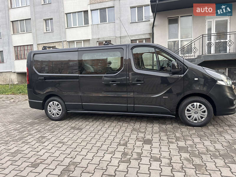 Мінівен Opel Vivaro 2017 в Дубні