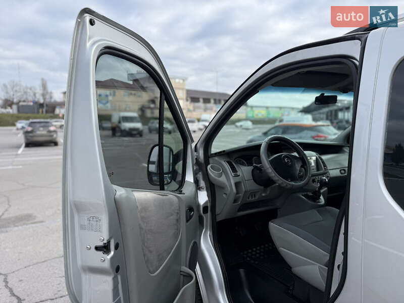 Мінівен Opel Vivaro 2008 в Вінниці