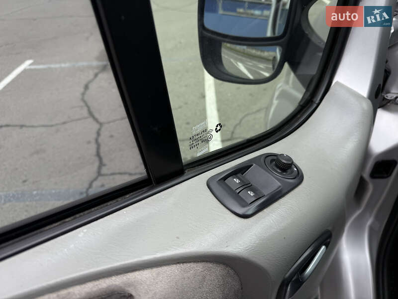 Мінівен Opel Vivaro 2008 в Вінниці