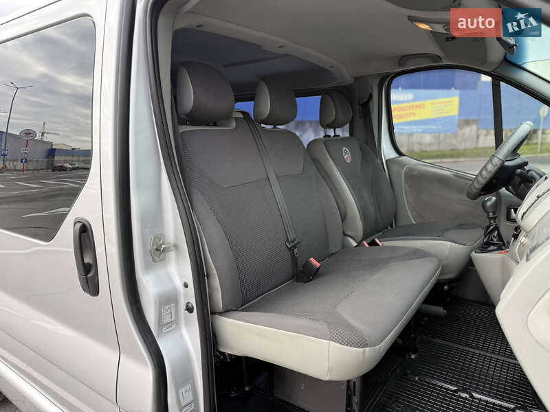 Мінівен Opel Vivaro 2008 в Вінниці