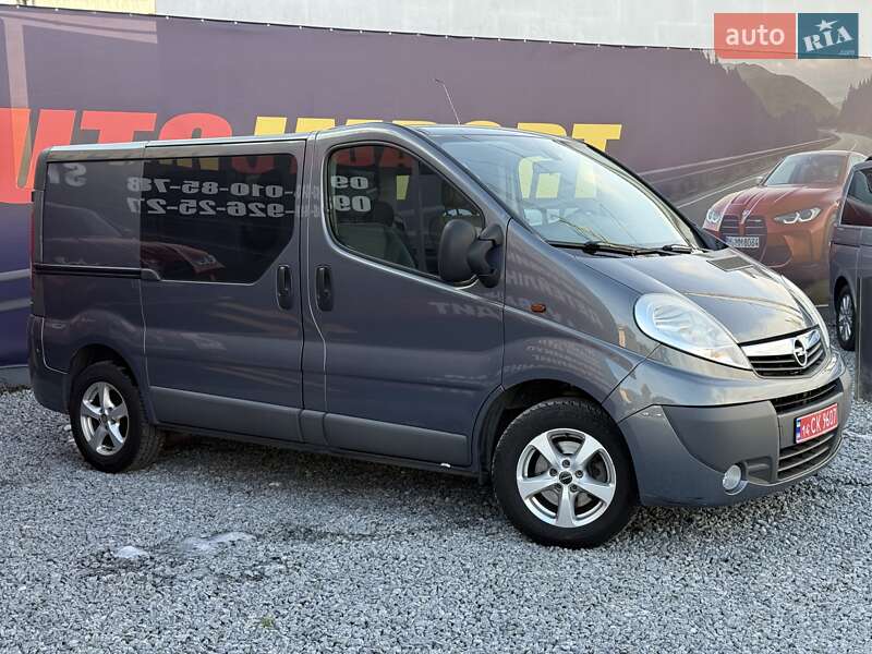 Opel Vivaro 2012 Opel Vivaro 2012