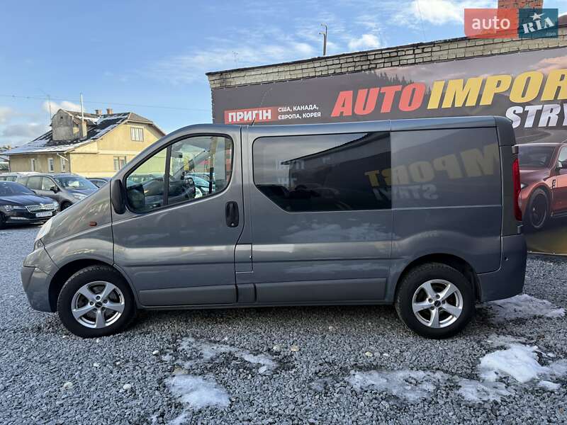 Минивэн Opel Vivaro 2012 в Стрые фото 5 Минивэн Opel Vivaro 2012 в Стрые