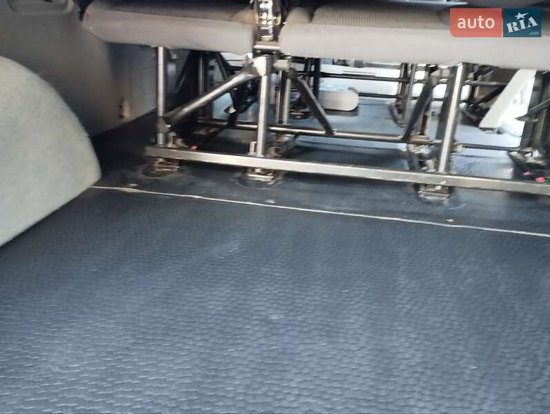 Минивэн Opel Vivaro 2010 в Тернополе фото 4 Минивэн Opel Vivaro 2010 в Тернополе