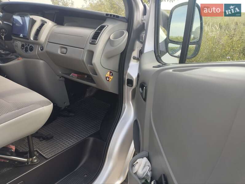 Минивэн Opel Vivaro 2010 в Тернополе фото 18 Минивэн Opel Vivaro 2010 в Тернополе