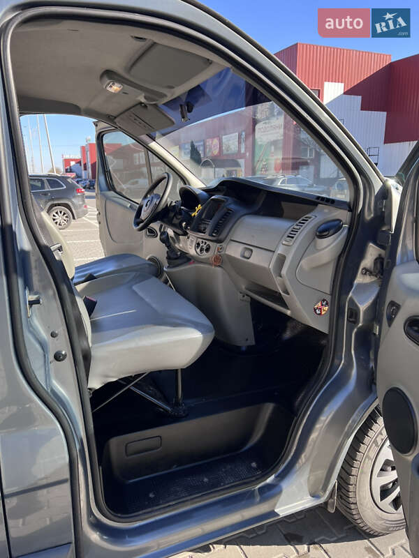 Минивэн Opel Vivaro 2011 в Тернополе фото 6 Минивэн Opel Vivaro 2011 в Тернополе